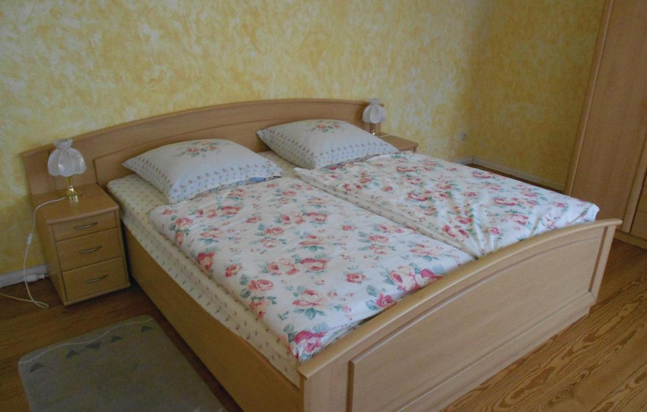 Lovely Apartment In Waren-Mueritz With Kitchen Zewnętrze zdjęcie